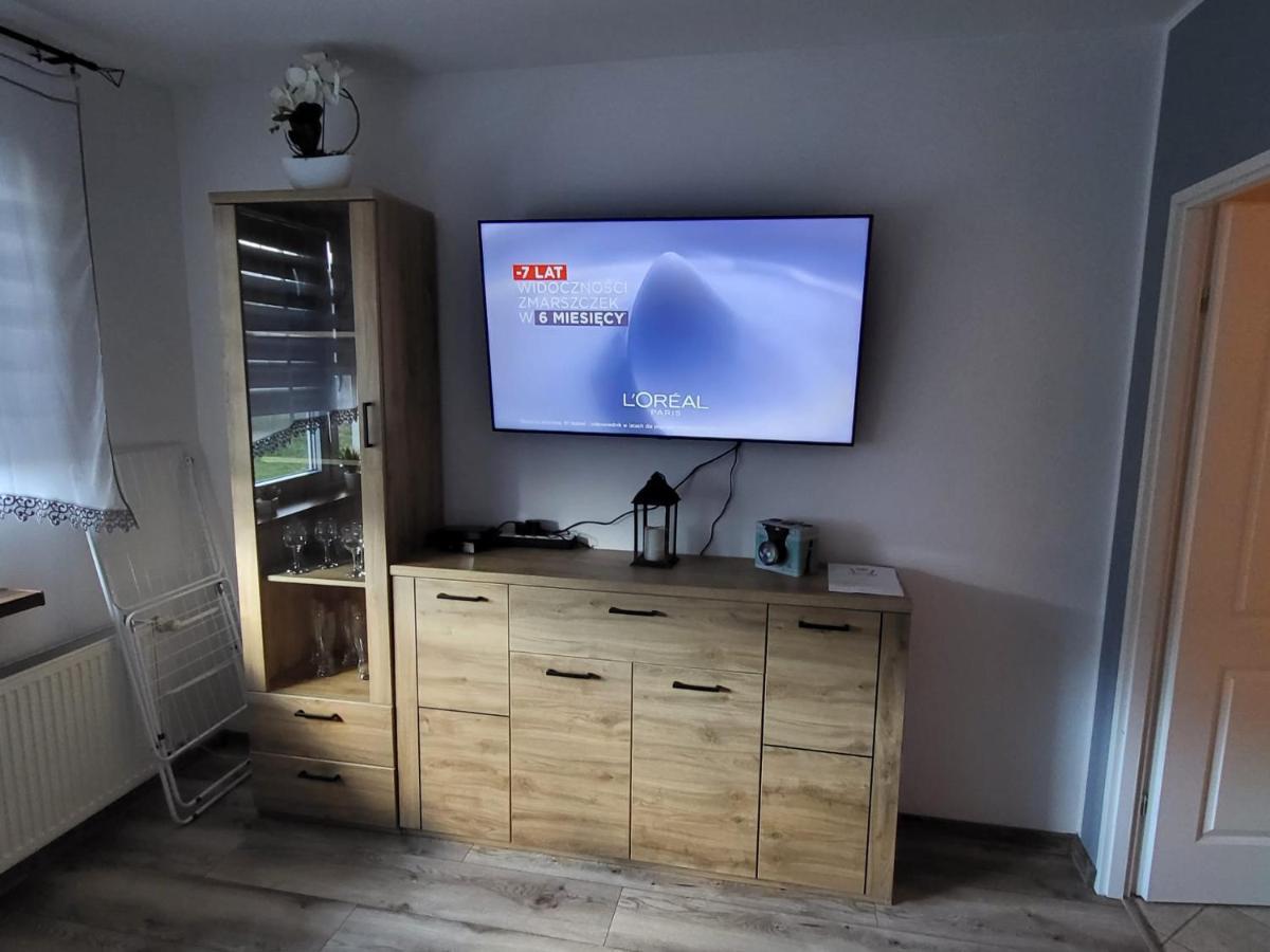 Apartament Leon Walbrzych Bagian luar foto
